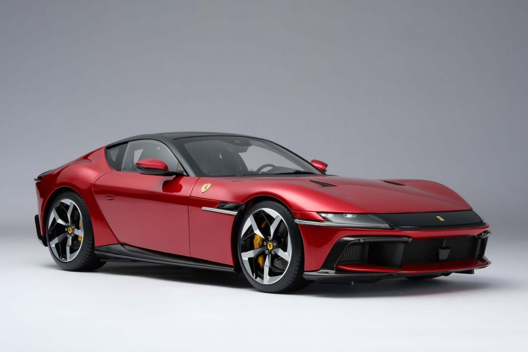 Ferrari 12Cilindri (2024)