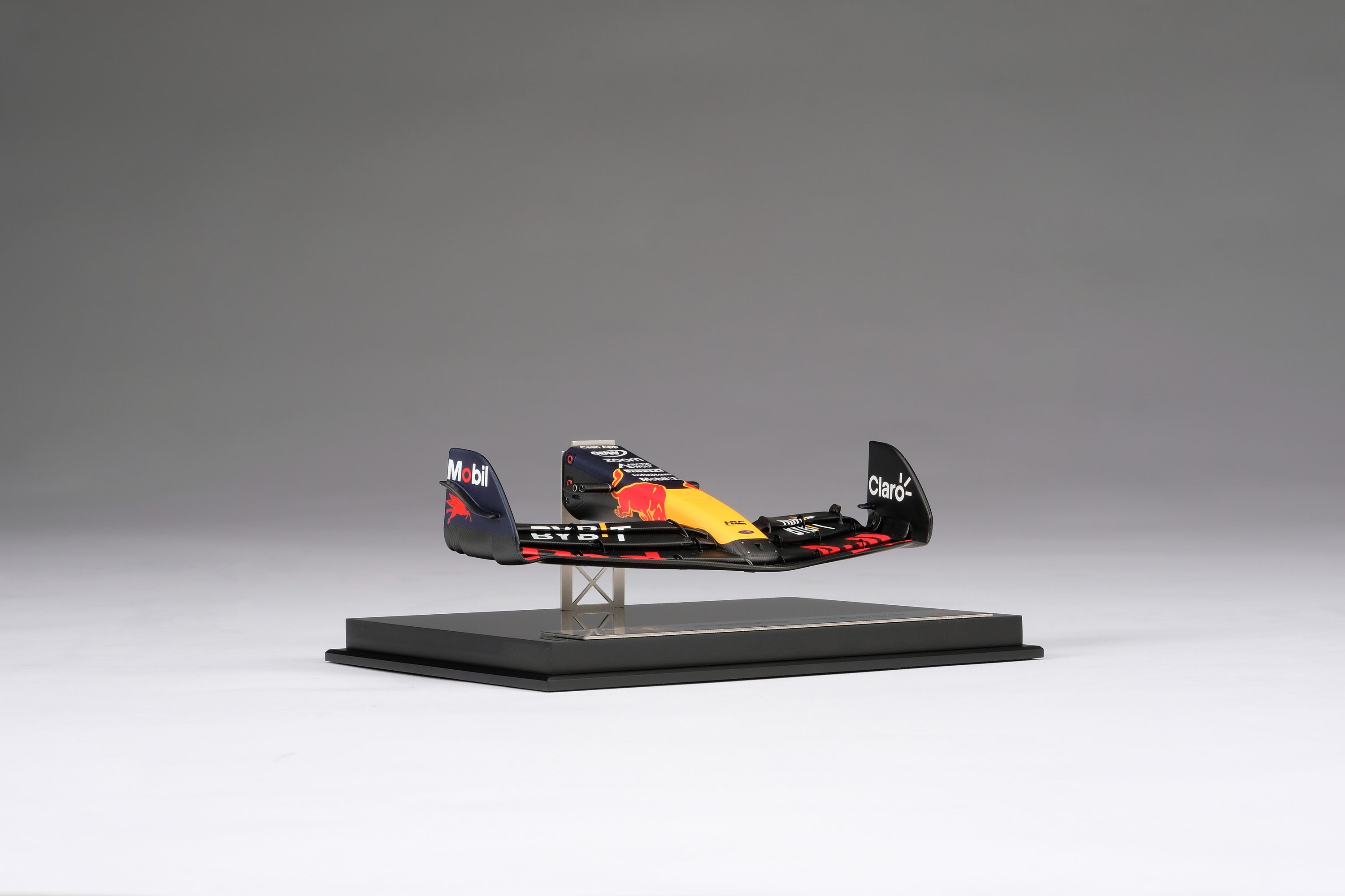 Oracle Red Bull Racing RB19 Nosecone (2023)