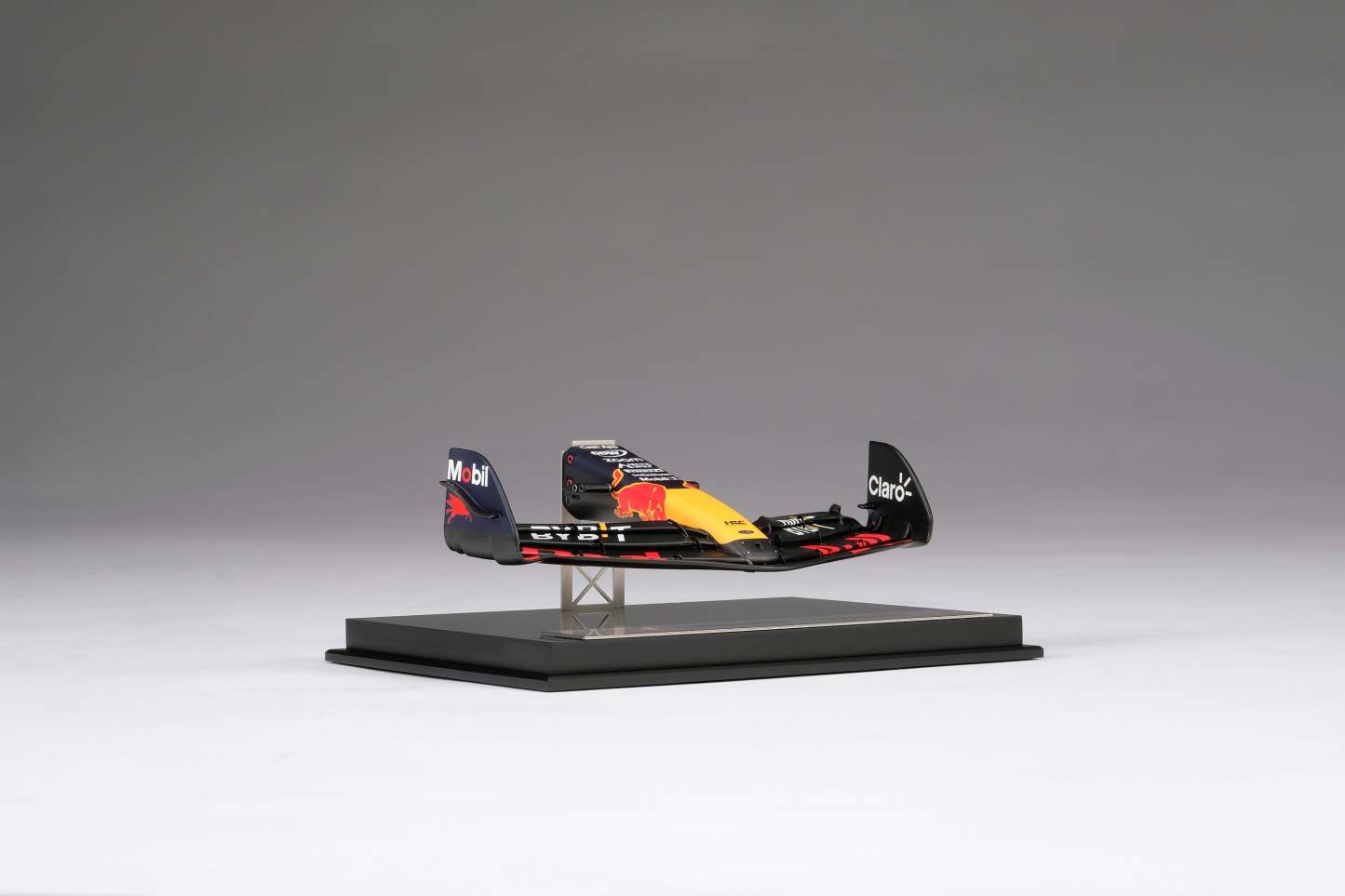 Oracle Red Bull Racing RB19 Nosecone (2023)