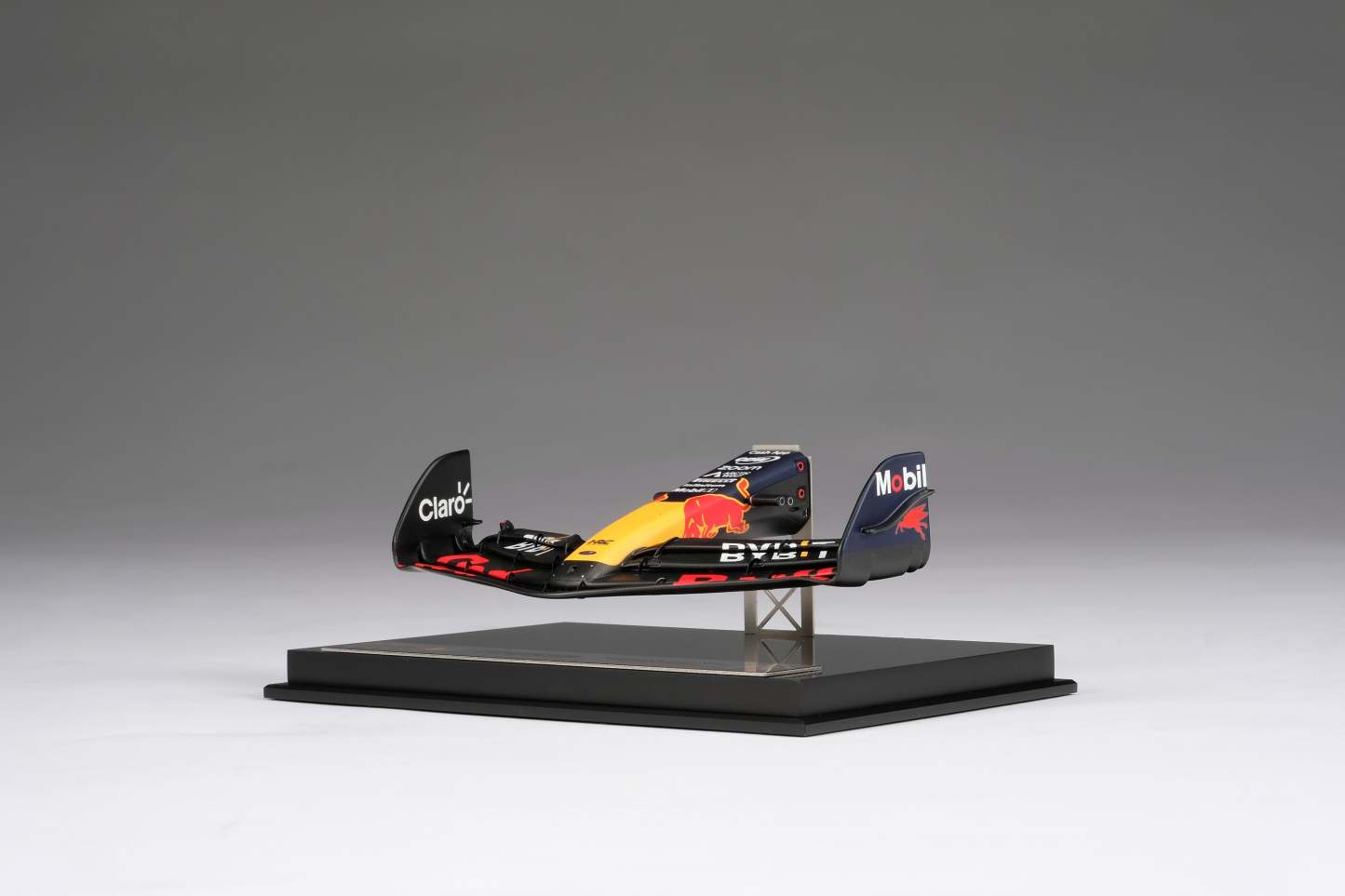 Oracle Red Bull Racing RB19 Nosecone (2023)