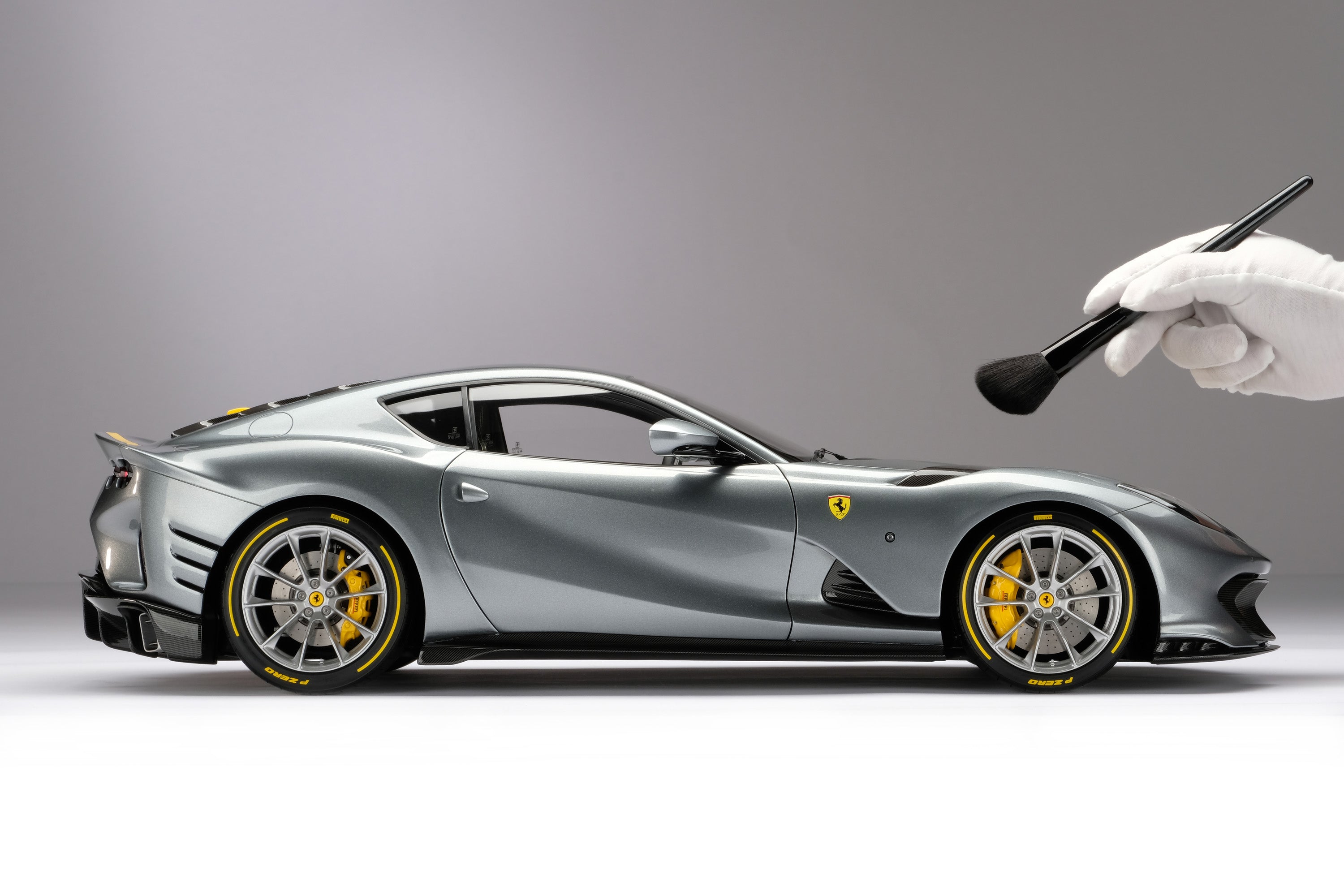 Ferrari 812 Competizione (2021)