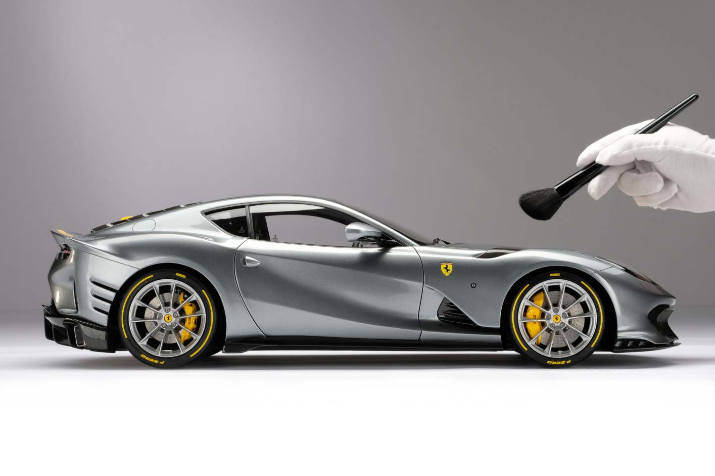 Ferrari 812 Competizione (2021)