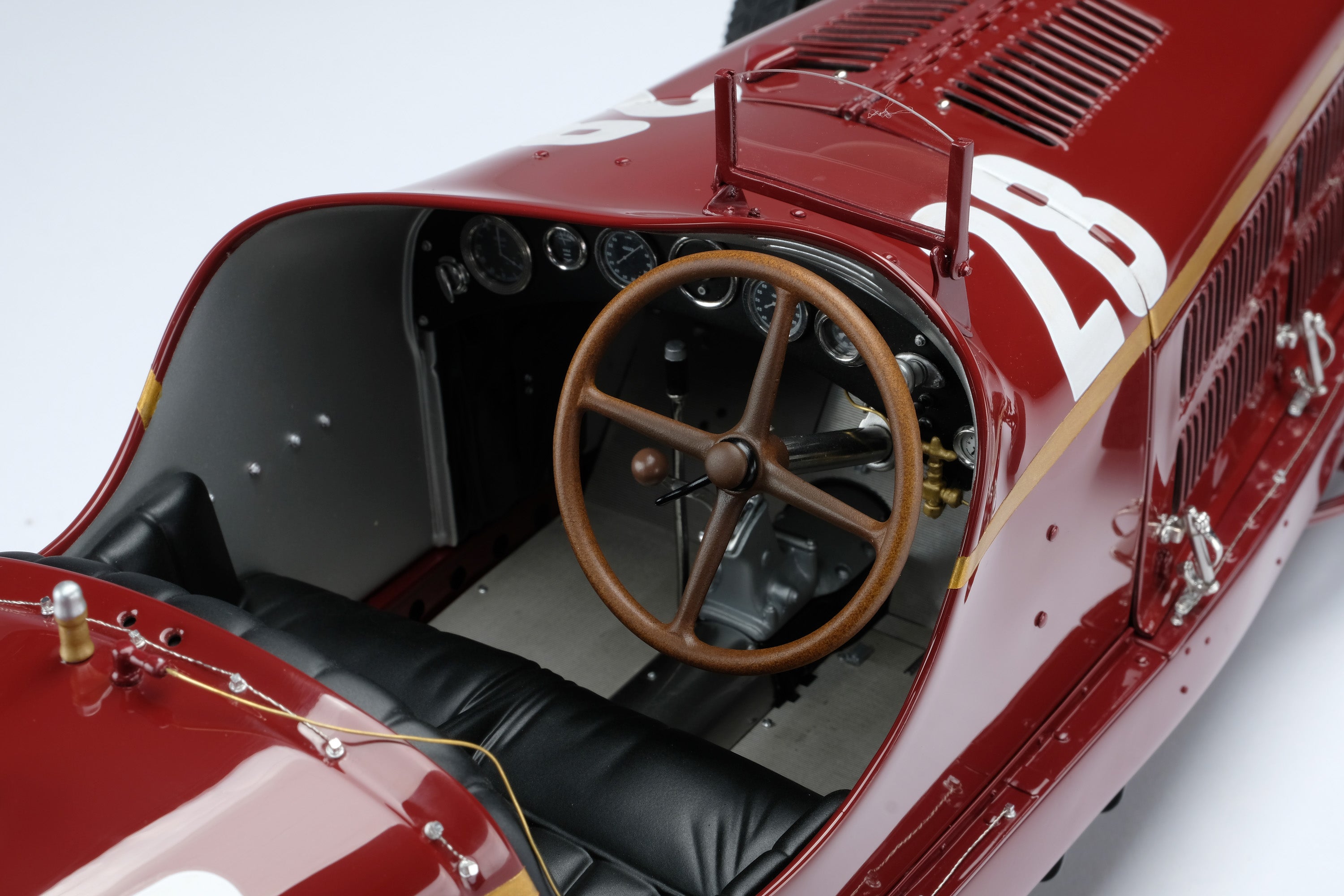 Alfa Romeo 8C 2300 "Monza" - 1932 Monaco Grand Prix Winner - Tazio Nuvolari