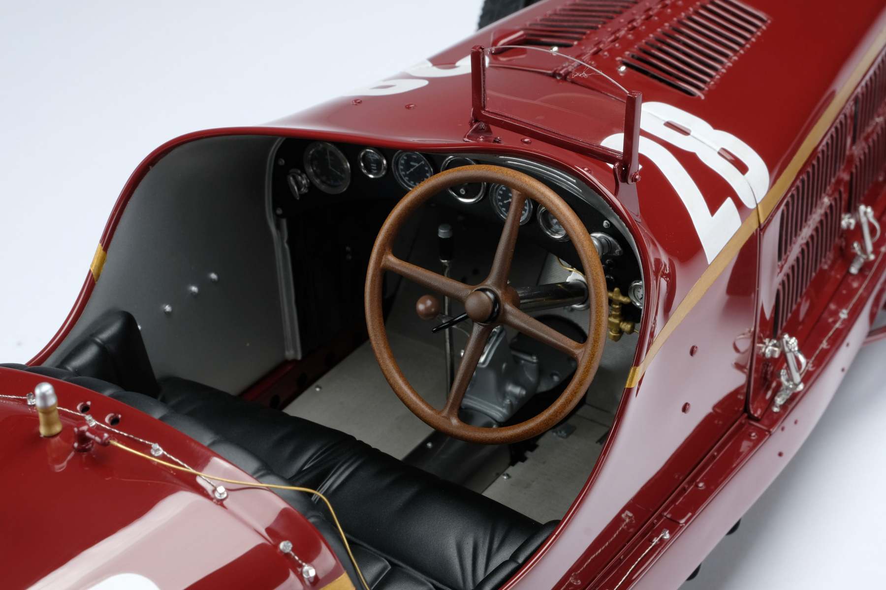 Alfa Romeo 8C 2300 "Monza" - 1932 Monaco Grand Prix Winner - Tazio Nuvolari