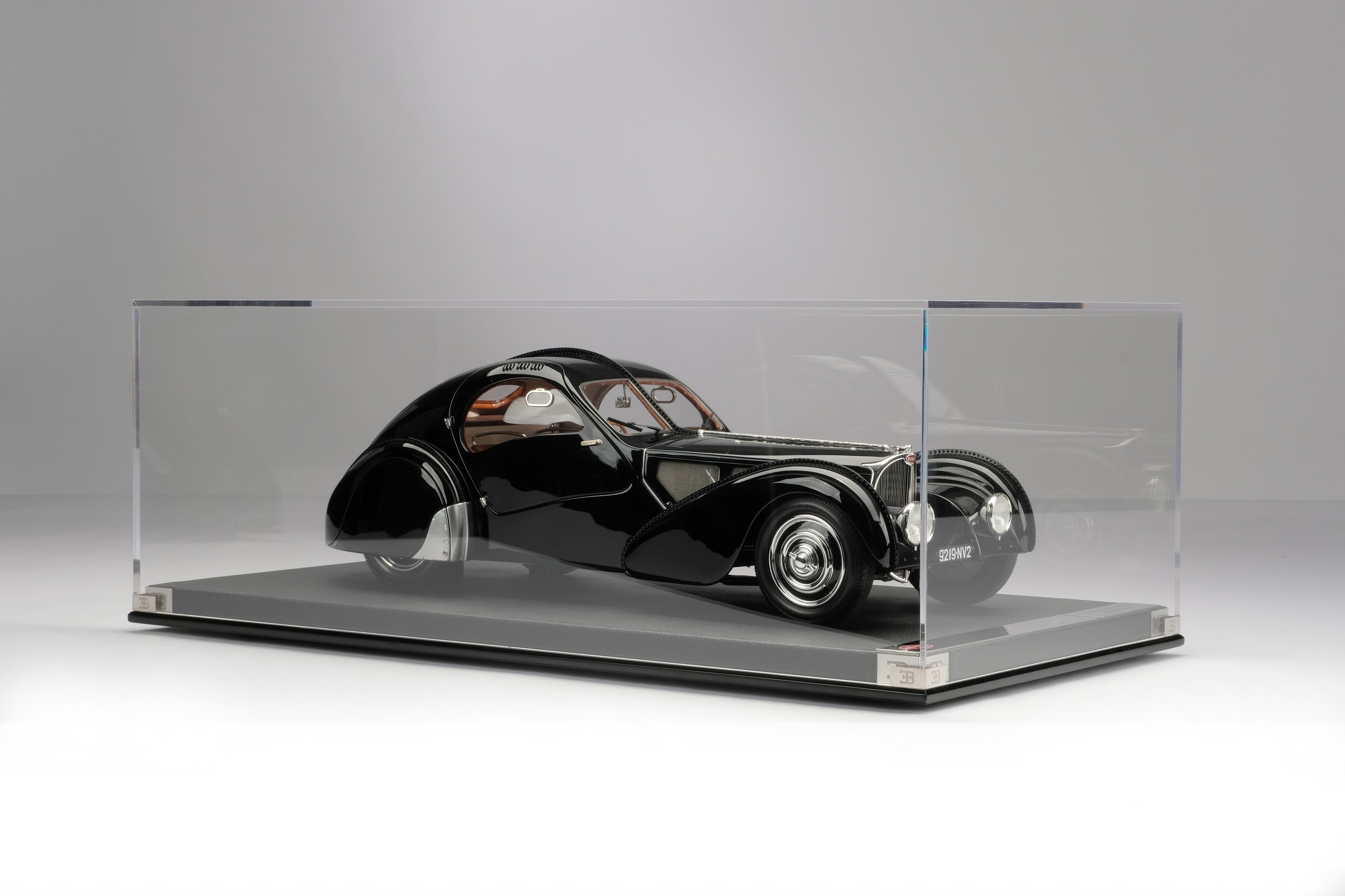 BUGATTI Type 57SC Atlantic - "La Voiture Noire" (1936)