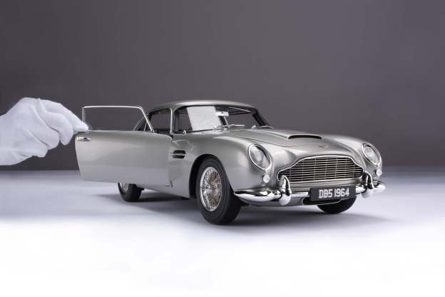 Aston Martin DB5 Vantage (1964)