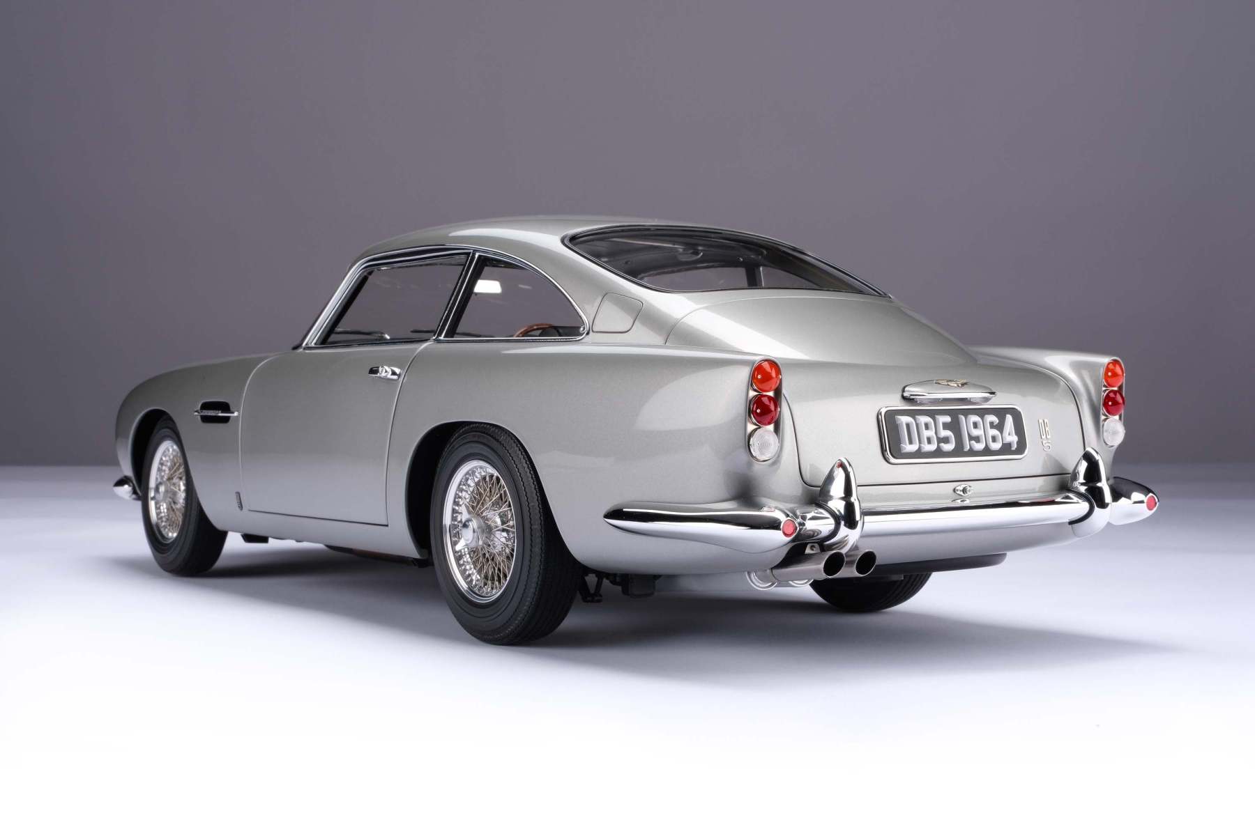 Aston Martin DB5 Vantage (1964)