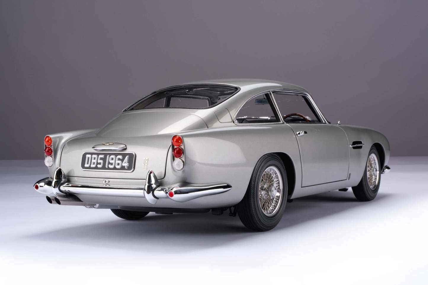 Aston Martin DB5 Vantage (1964)