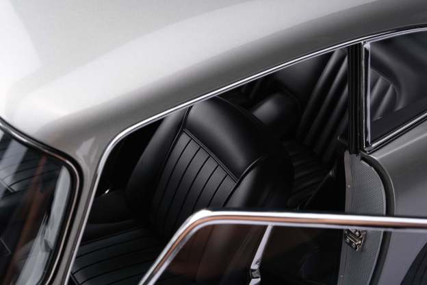 Aston Martin DB5 Vantage (1964)