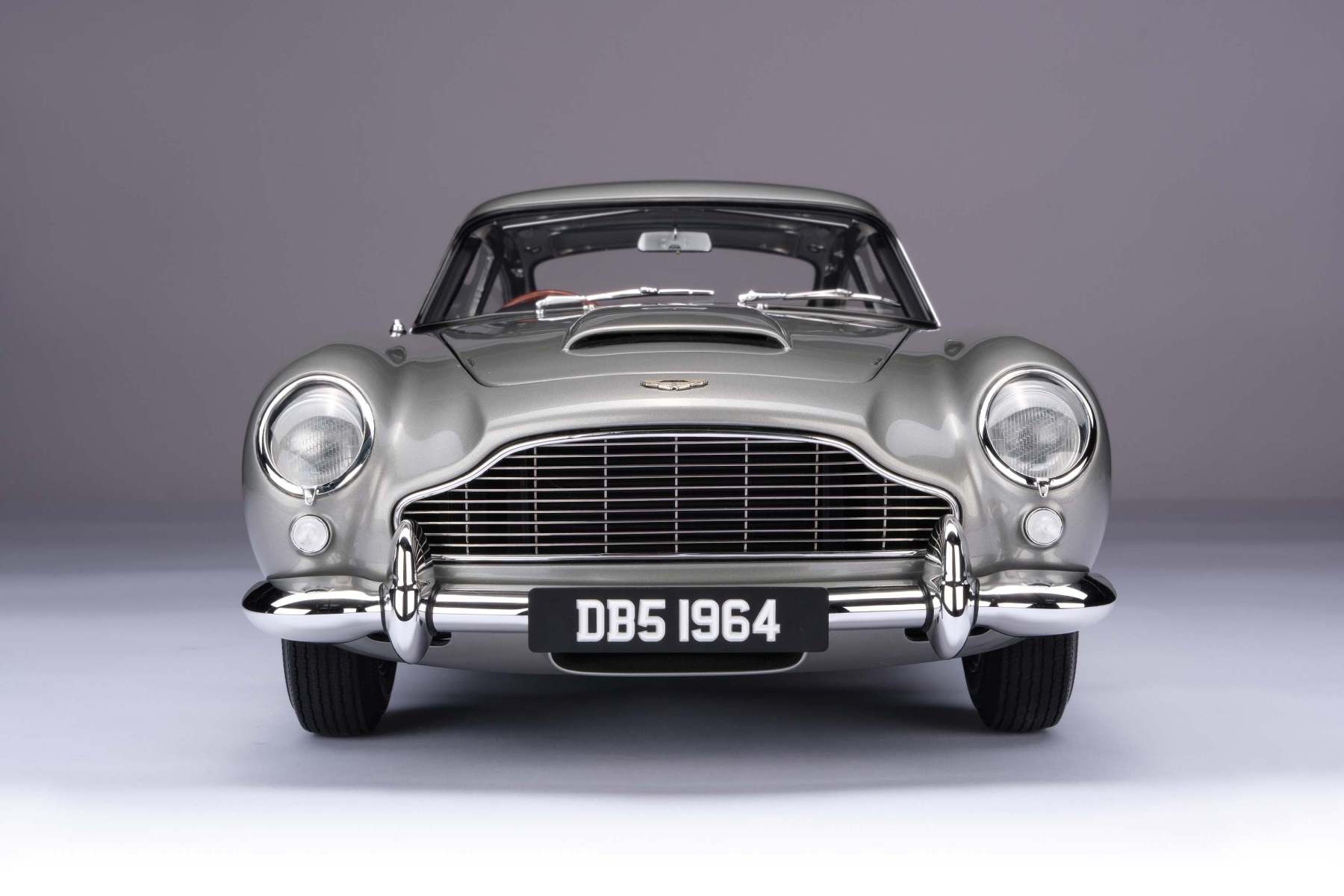 Aston Martin DB5 Vantage (1964)