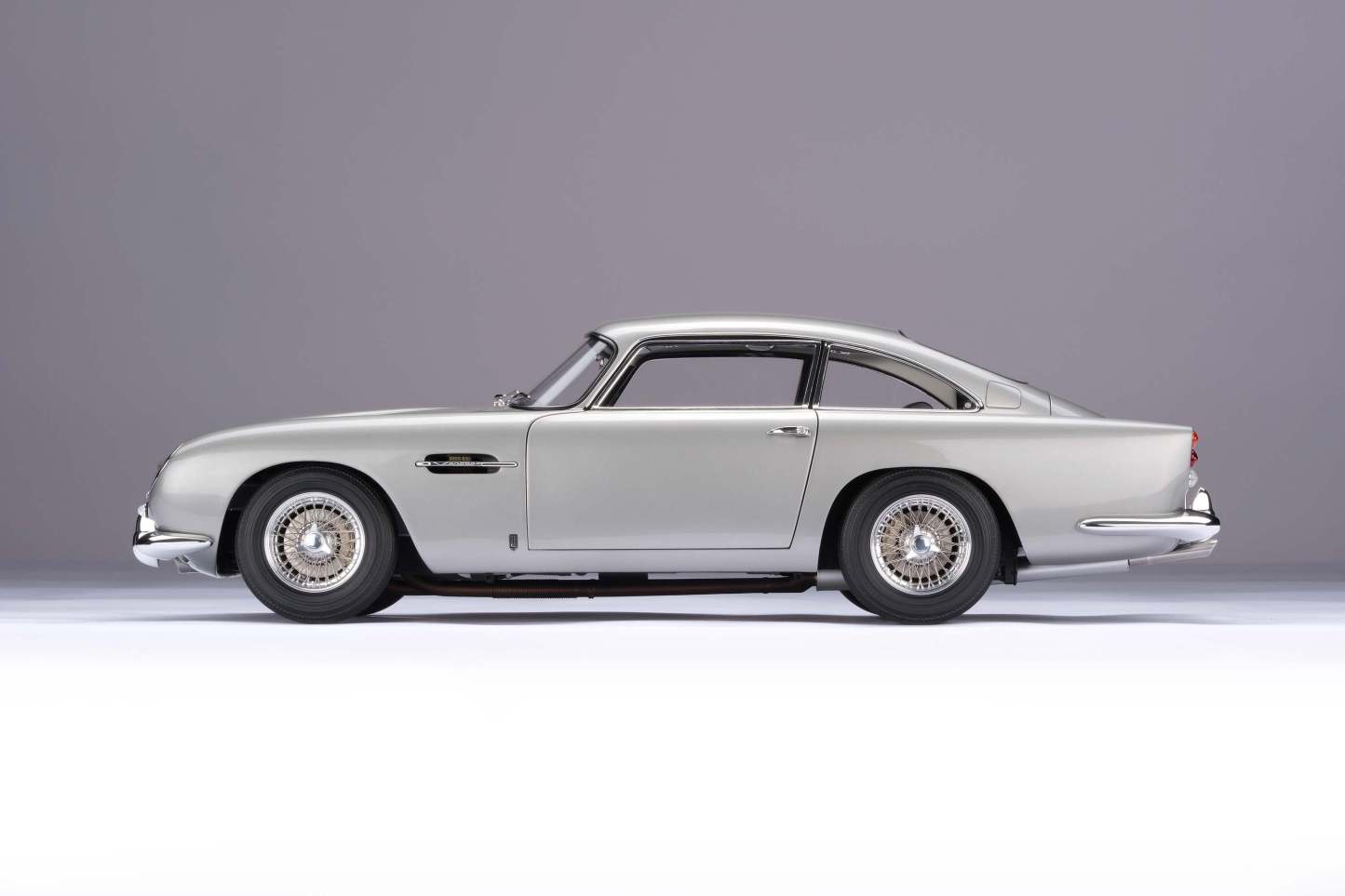 Aston Martin DB5 Vantage (1964)