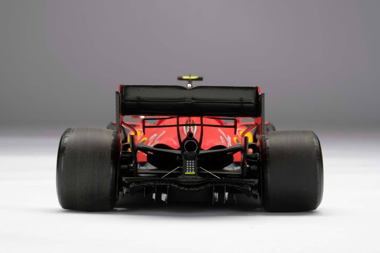 Ferrari SF1000