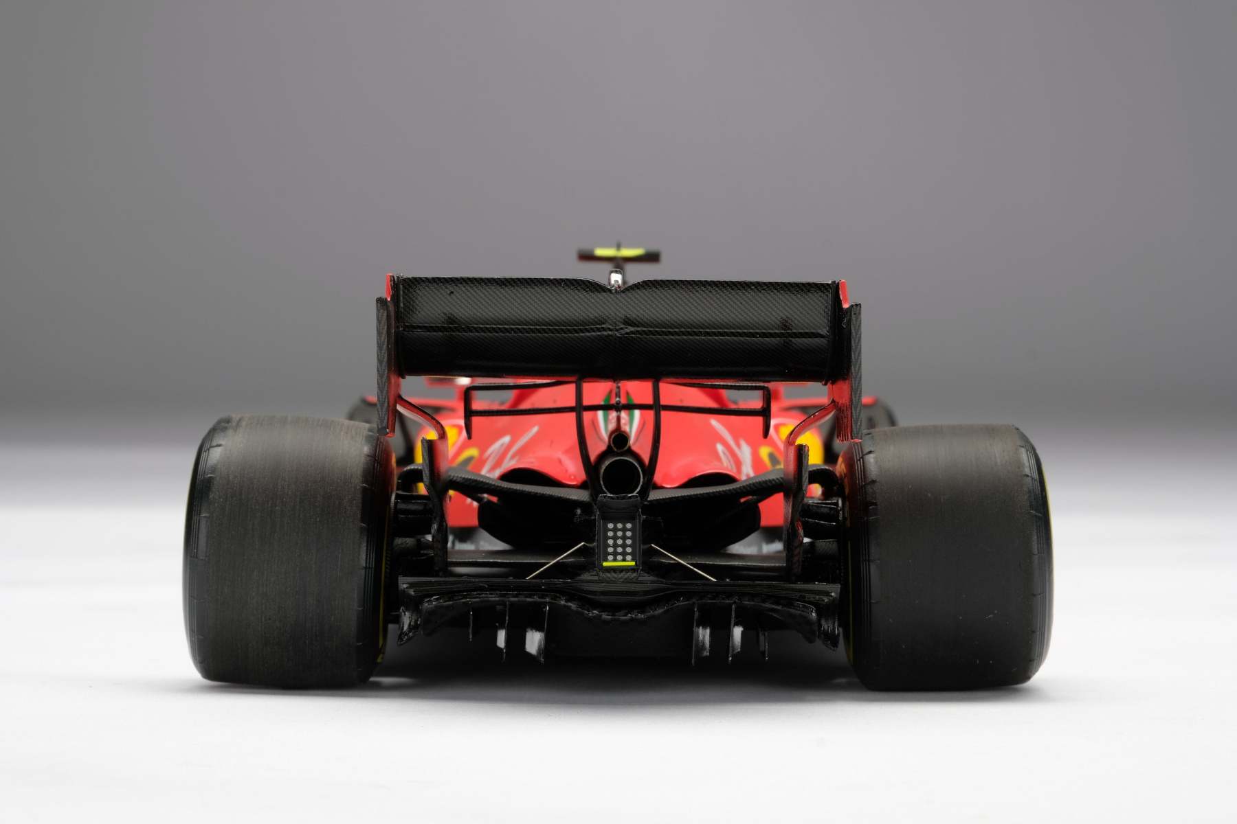 Ferrari SF1000