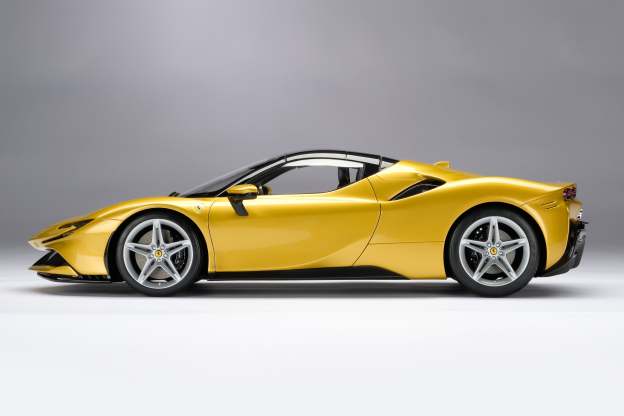 Ferrari SF90 Spider (2020)