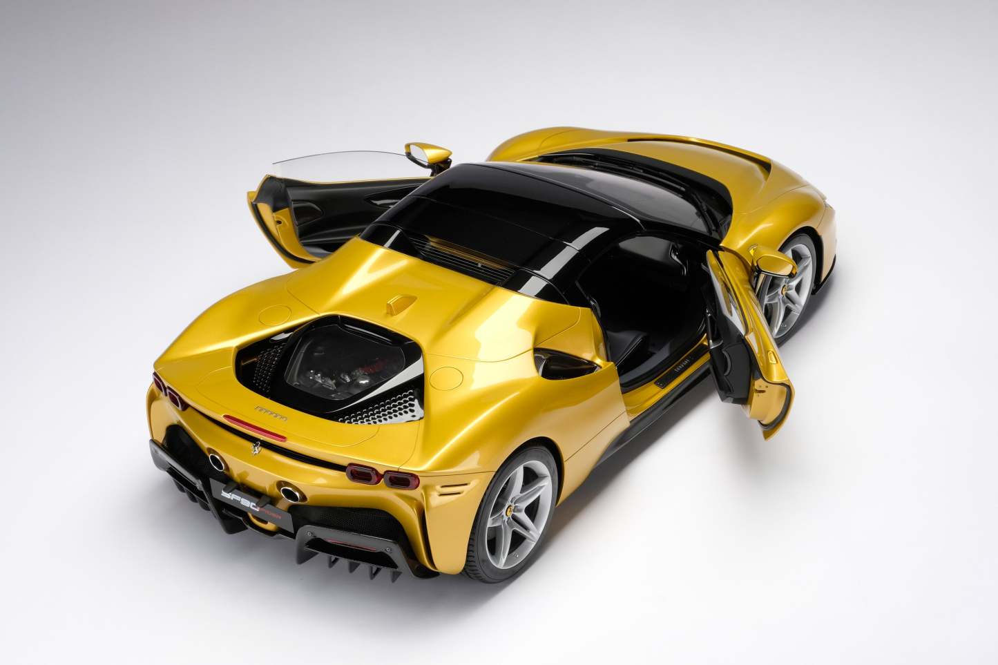 Ferrari SF90 Spider (2020)