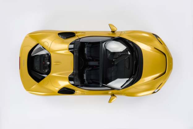 Ferrari SF90 Spider (2020)