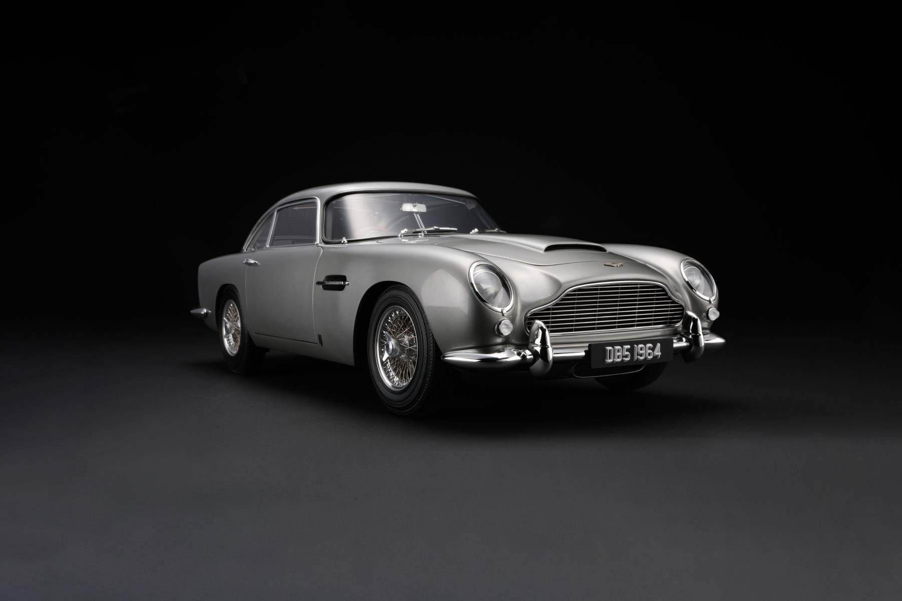 Aston Martin DB5 Vantage (1964)