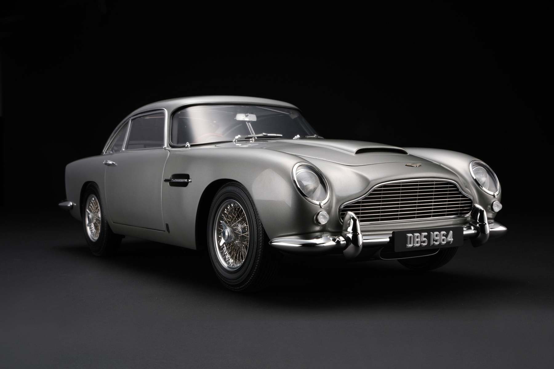 Aston Martin DB5 Vantage (1964)
