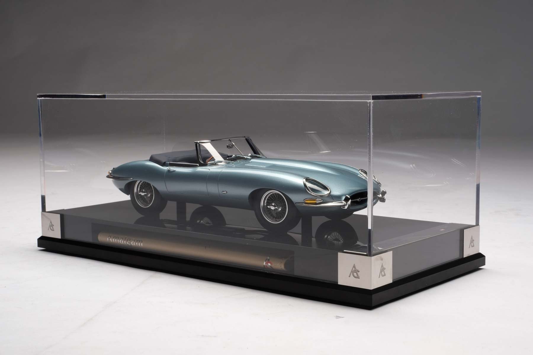 Jaguar E-type Roadster