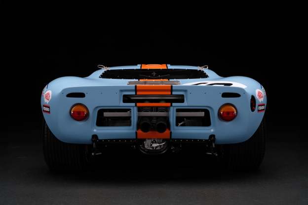 Ford GT40 - 1969 Le Mans Winner