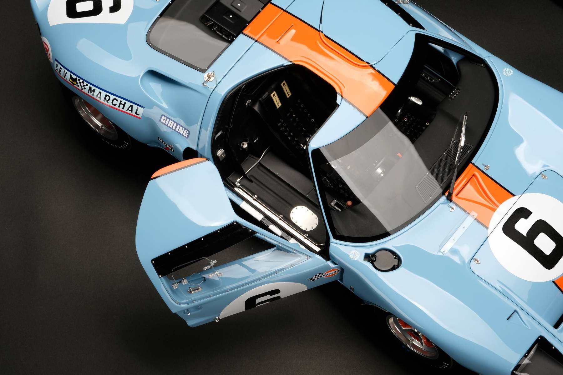 Ford GT40 - 1969 Le Mans Winner