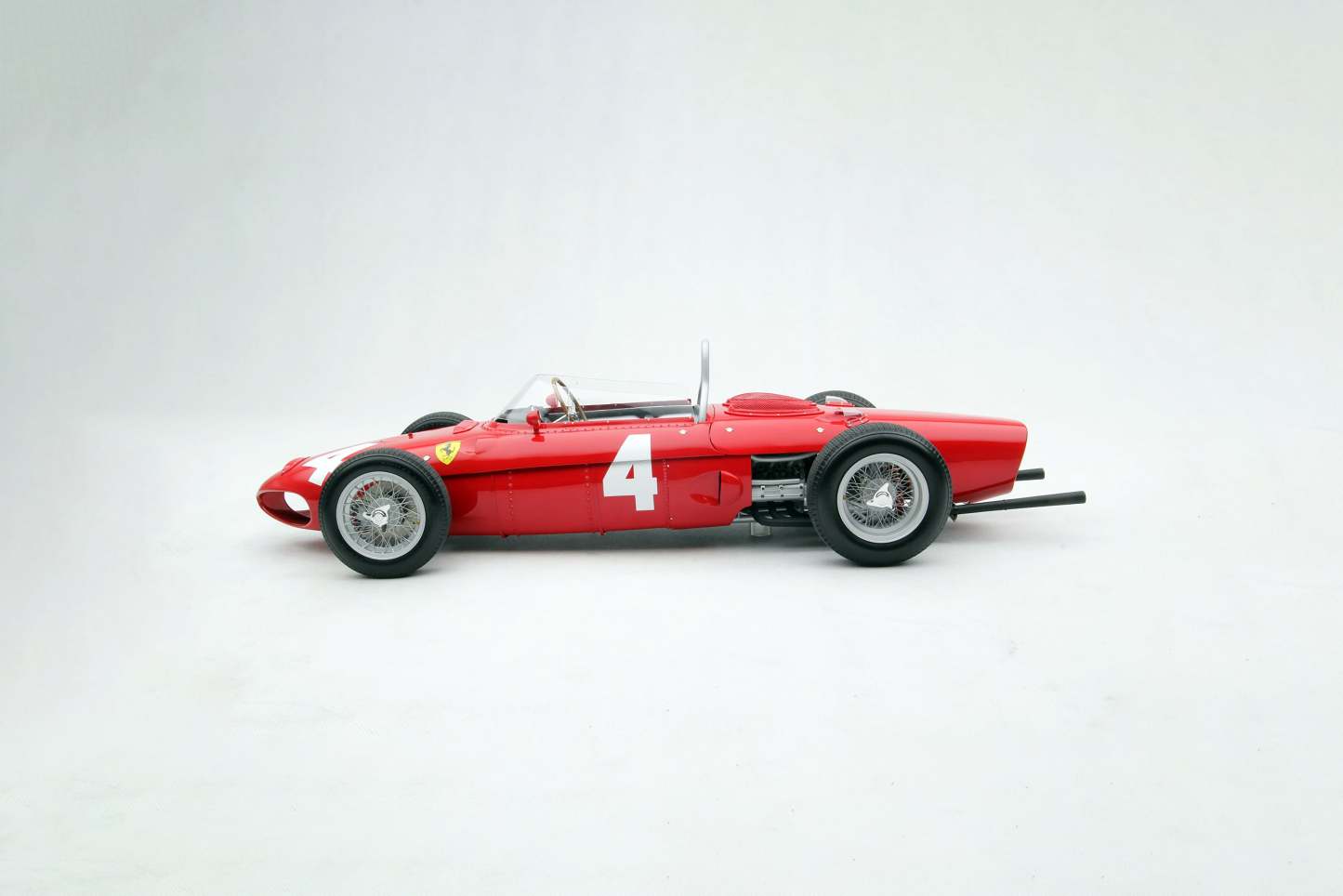 1:32 scale. Ferrari 156 F1 "Sharknose" - 1961 Formula 1 Season