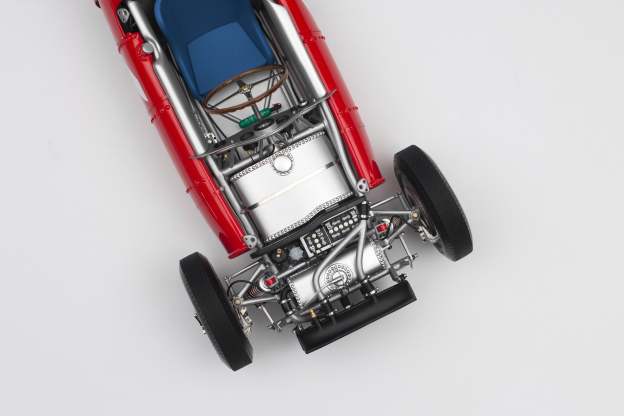1:32 scale. Ferrari 156 F1 "Sharknose" - 1961 Formula 1 Season