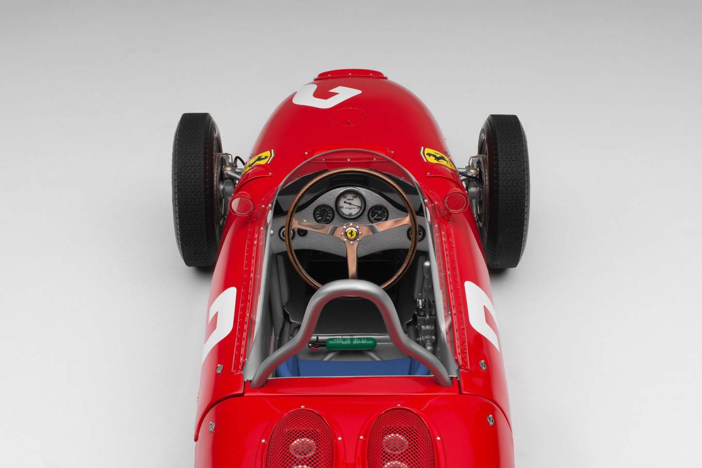 1:32 scale. Ferrari 156 F1 "Sharknose" - 1961 Formula 1 Season