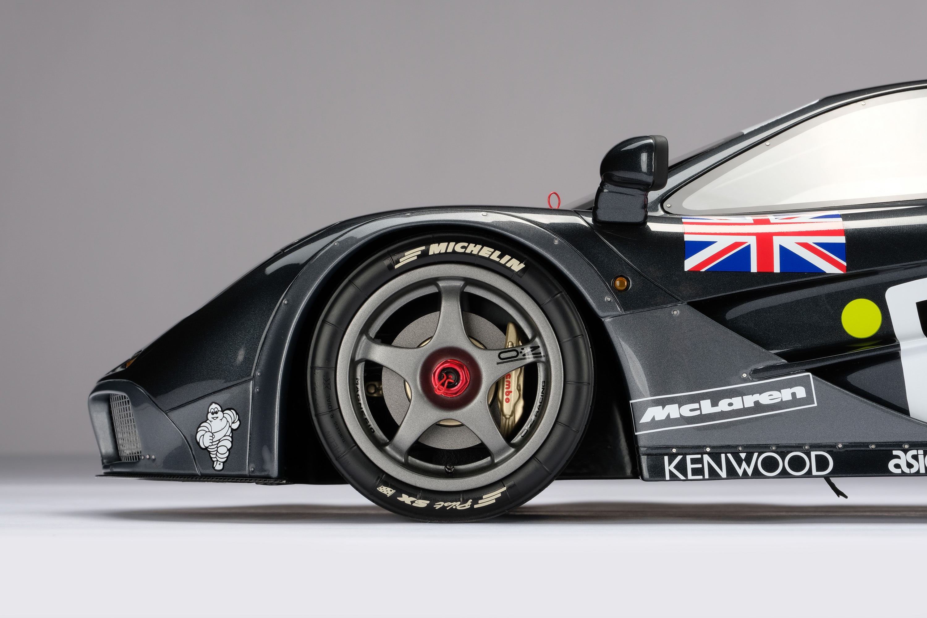 McLaren F1 GTR Ueno Clinic - 1995 Le Mans Winner