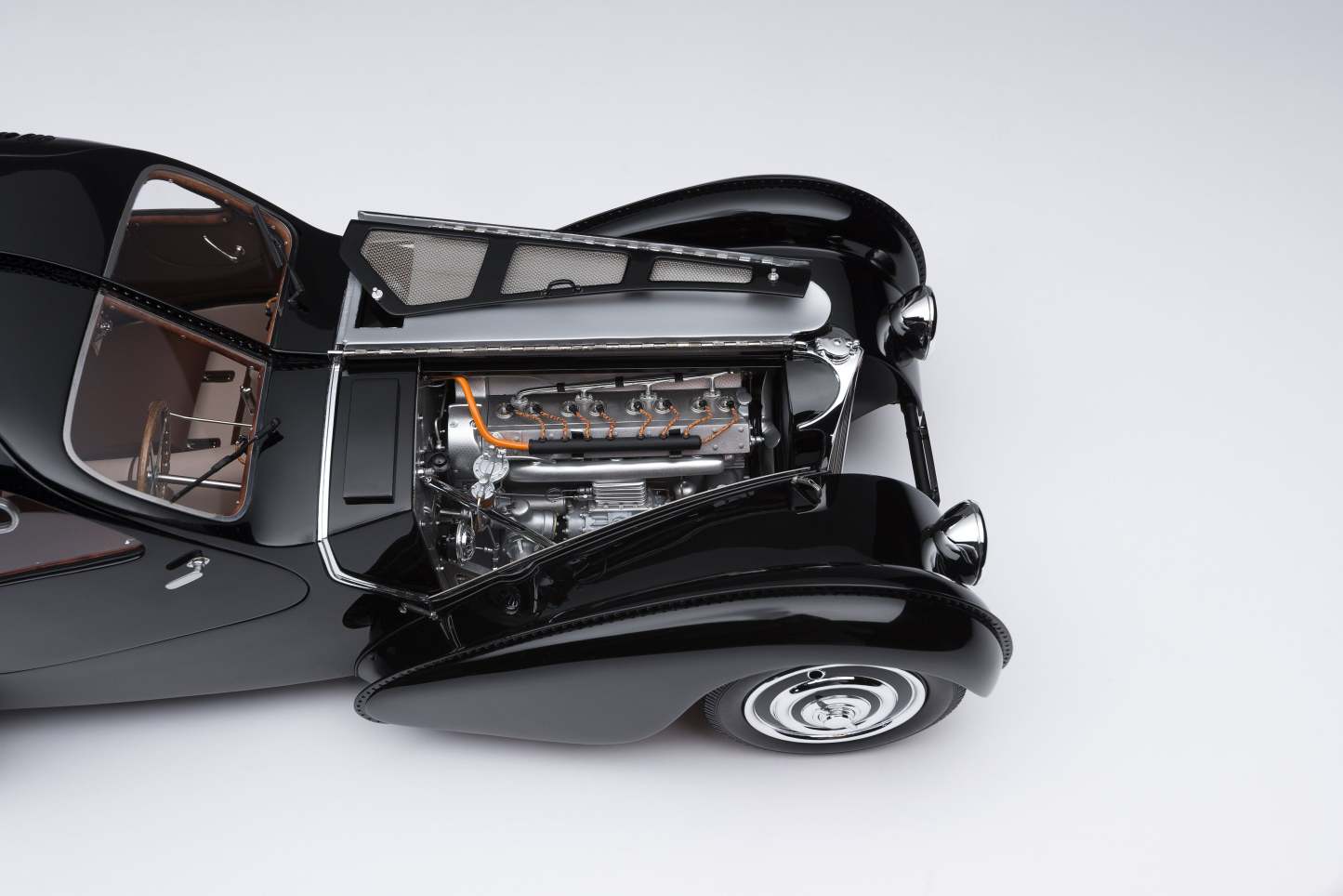 BUGATTI Type 57SC Atlantic - "La Voiture Noire" (1936)