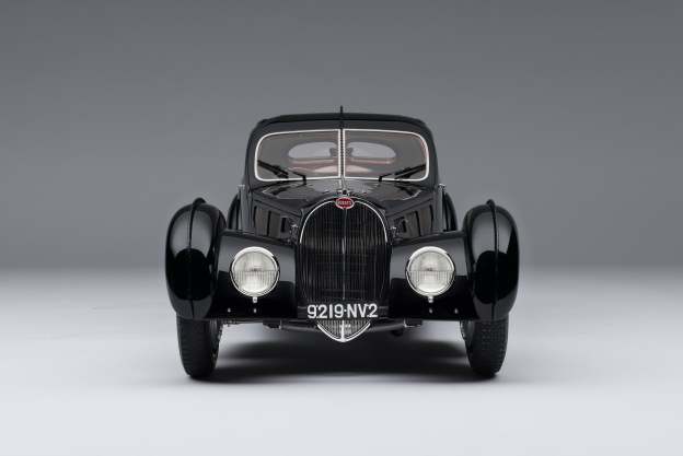 BUGATTI Type 57SC Atlantic - "La Voiture Noire" (1936)