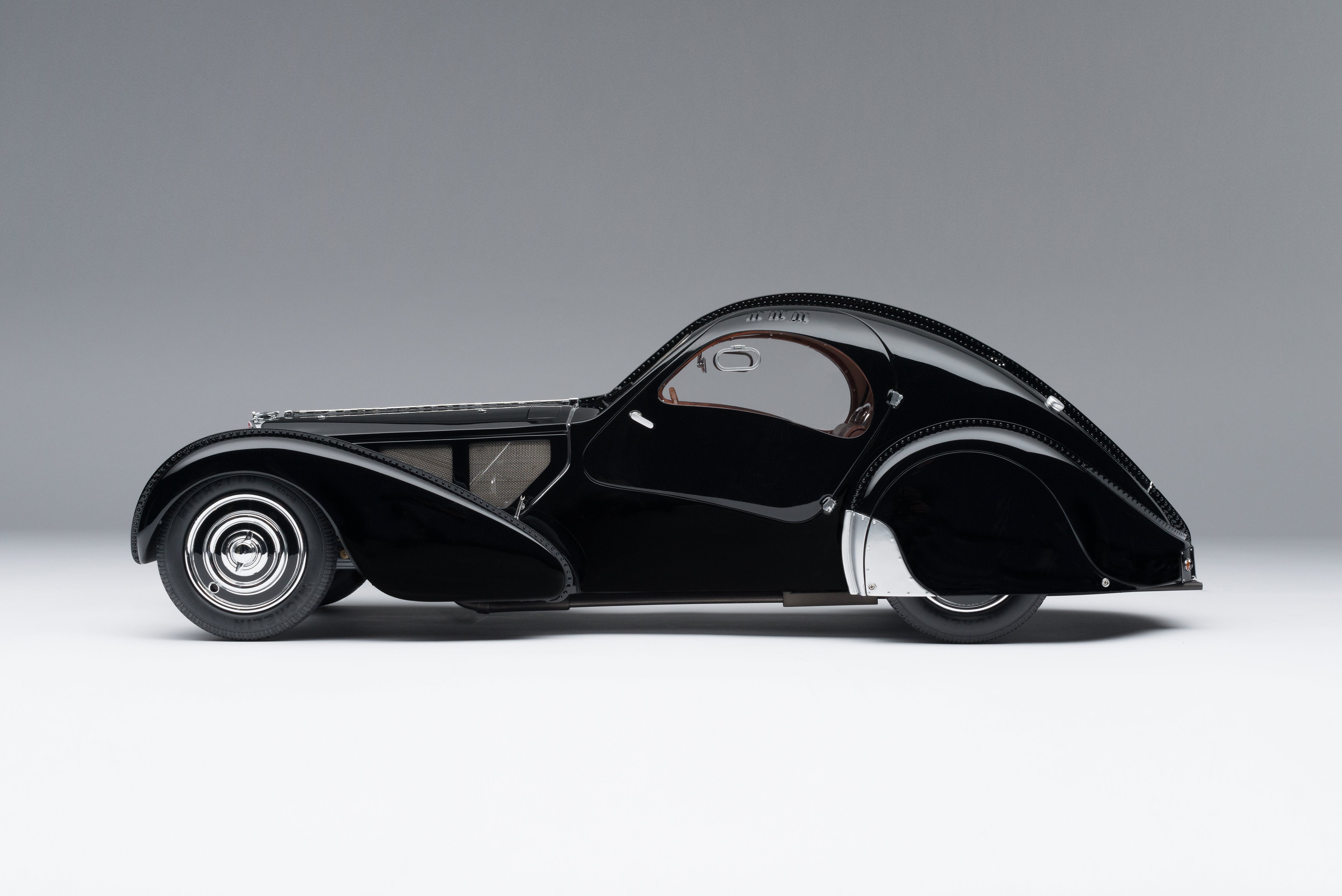 BUGATTI Type 57SC Atlantic - "La Voiture Noire" (1936)