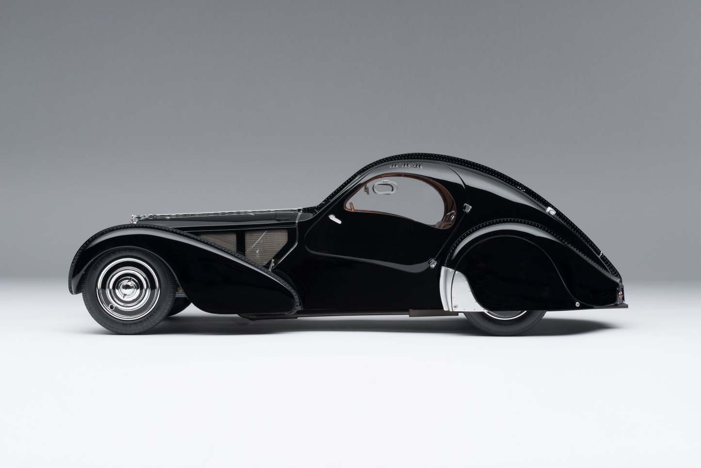 BUGATTI Type 57SC Atlantic - "La Voiture Noire" (1936)