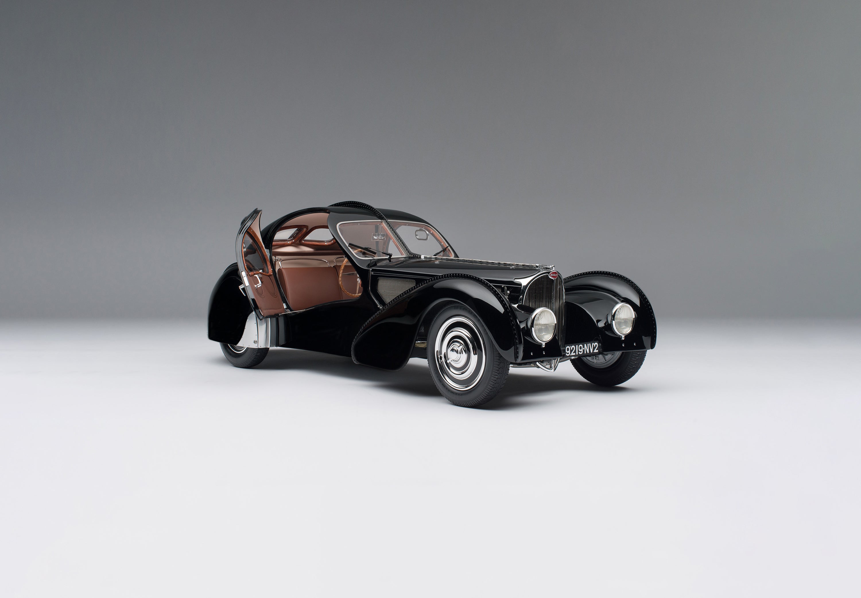 BUGATTI Type 57SC Atlantic - "La Voiture Noire" (1936)