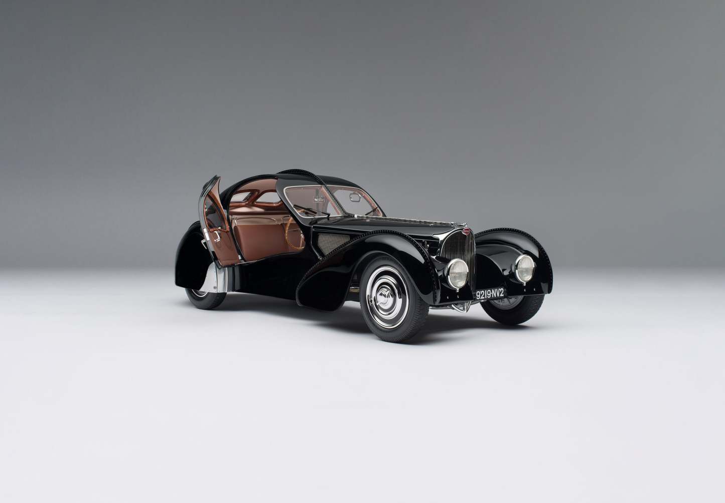 BUGATTI Type 57SC Atlantic - "La Voiture Noire" (1936)