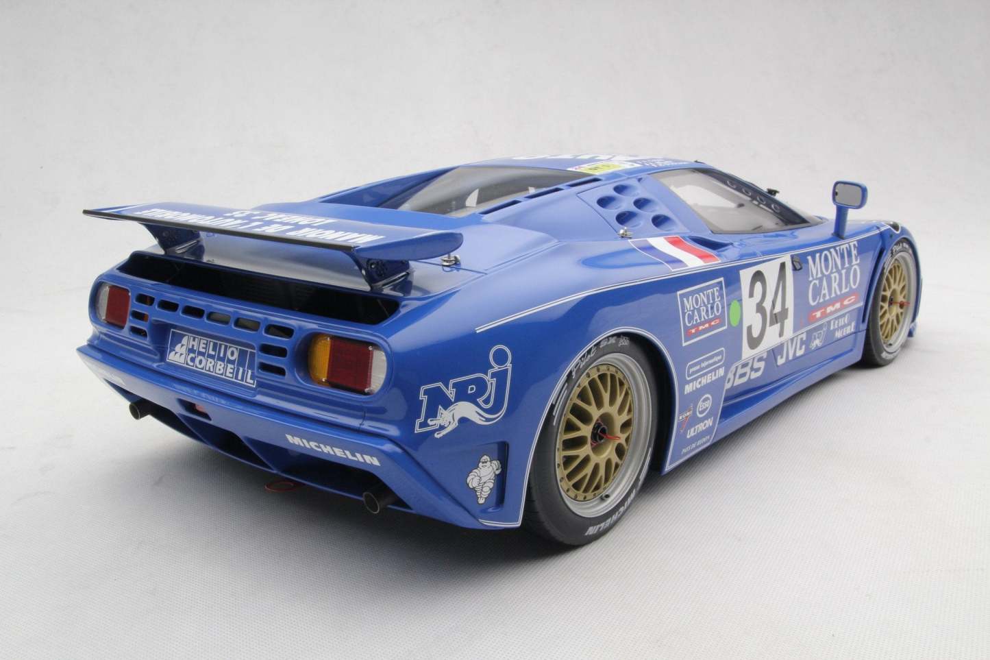 BUGATTI EB110 LM - 1994 Le Mans