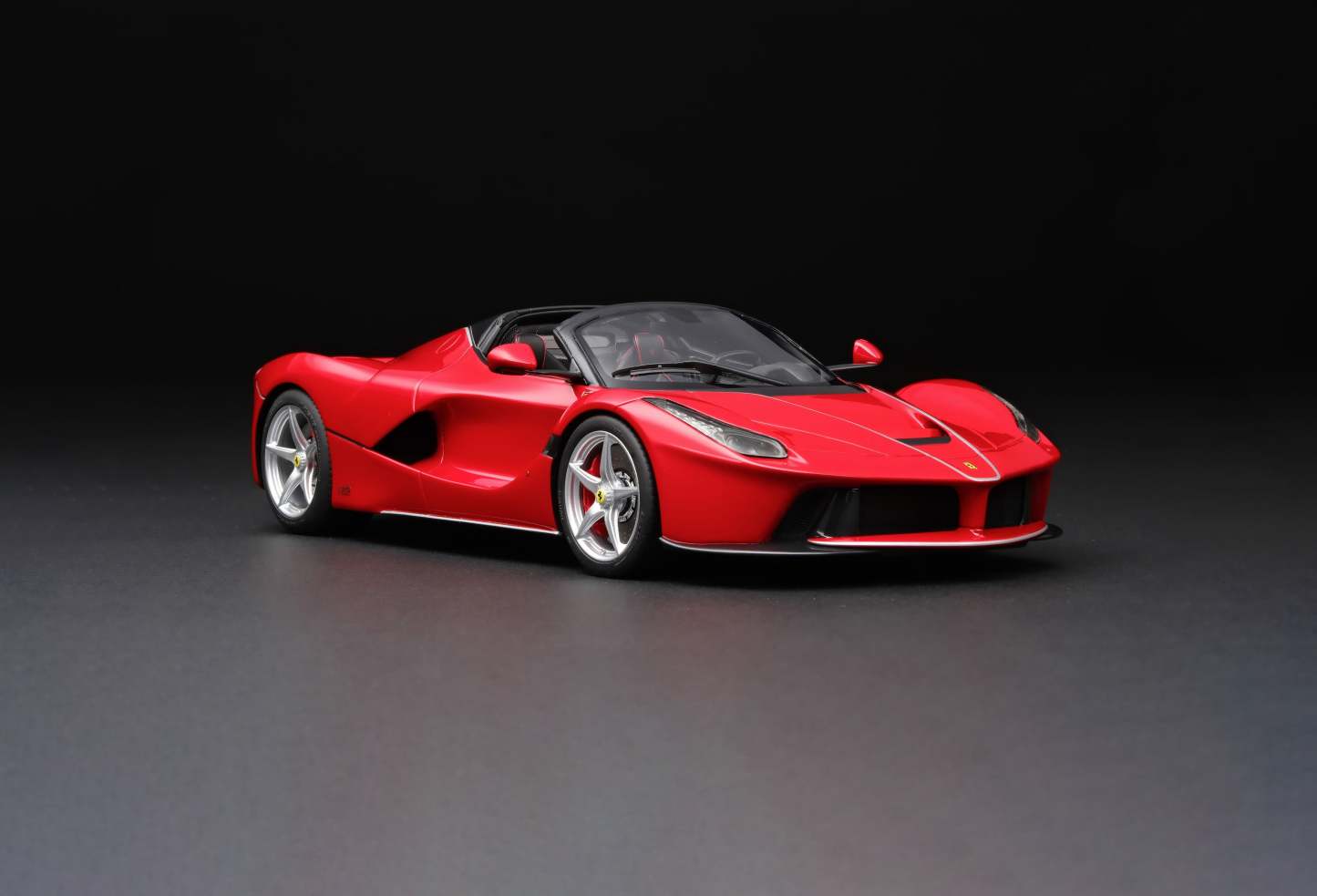 Ferrari LaFerrari Aperta