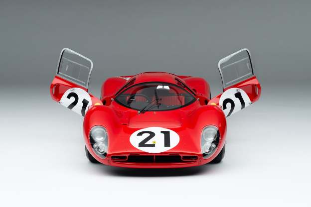 Ferrari 330 P4 - 1967 Le Mans - 2nd Place - Class Winner