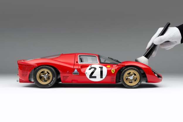Ferrari 330 P4 - 1967 Le Mans - 2nd Place - Class Winner