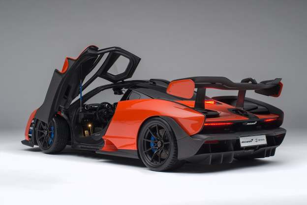 McLaren Senna (2018) with Lighting and Electric Doors