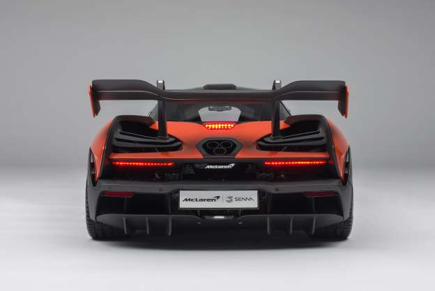 McLaren Senna (2018) with Lighting and Electric Doors