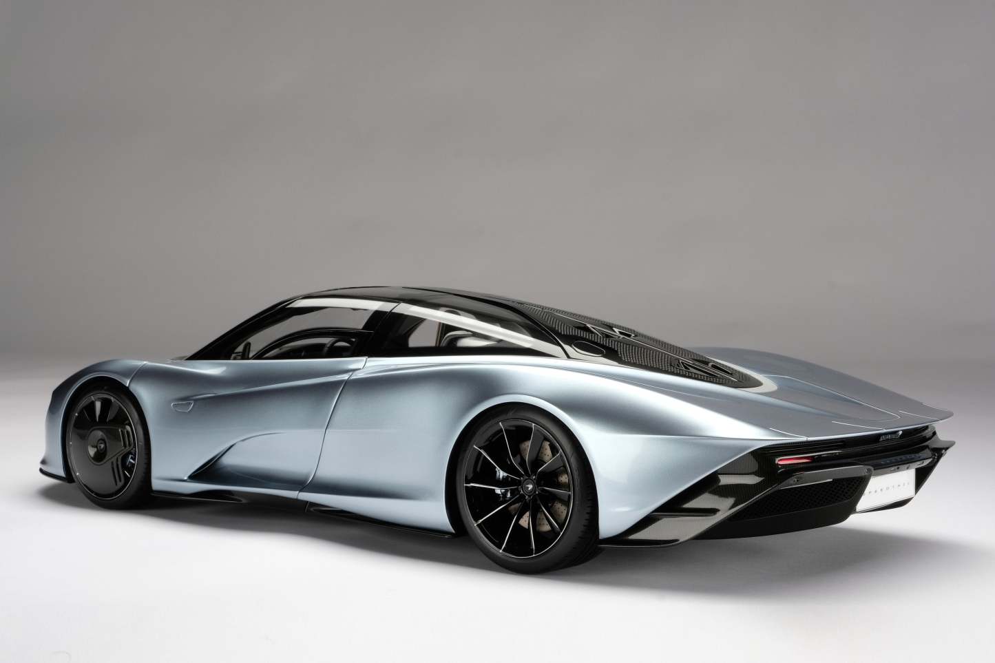 McLaren Speedtail (2020)