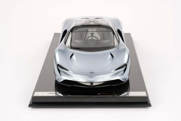 McLaren Speedtail (2020)