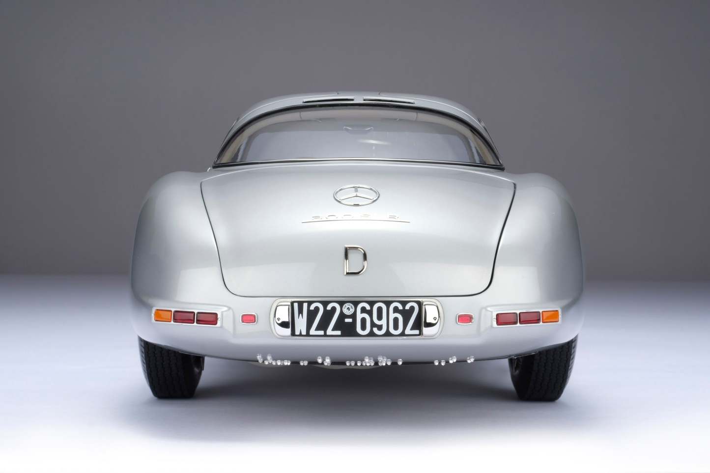 Mercedes-Benz 300 SLR Uhlenhaut Coupe (1955)