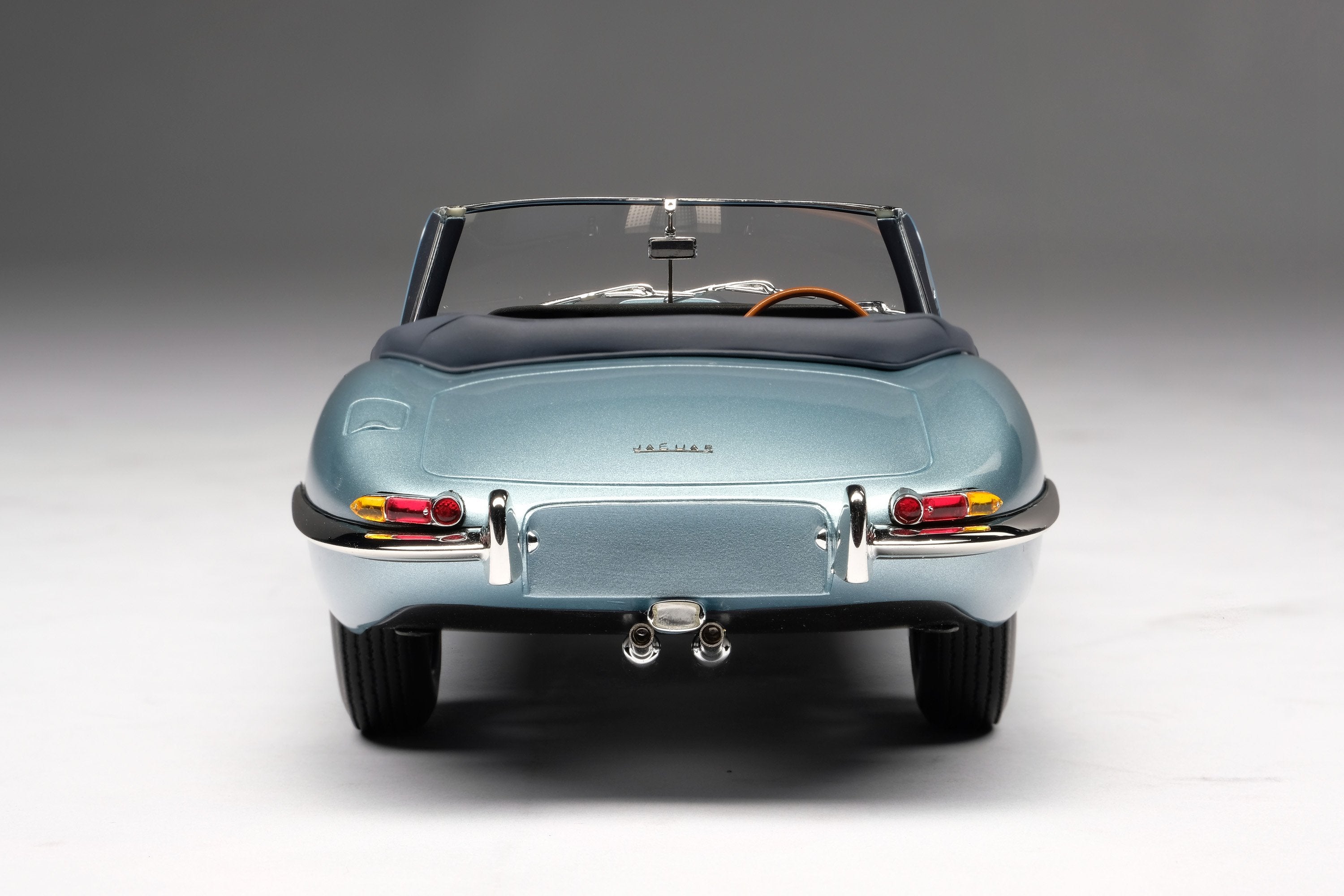 Jaguar E-type Roadster