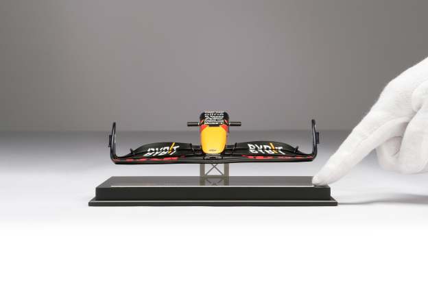 Oracle Red Bull Racing RB18 Nosecone