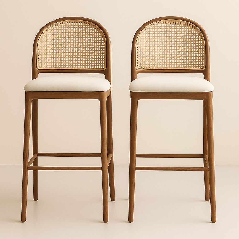 Set di 2 sgabelli da bar in legno e rattan con seduta imbottita bianca-Auraverilo