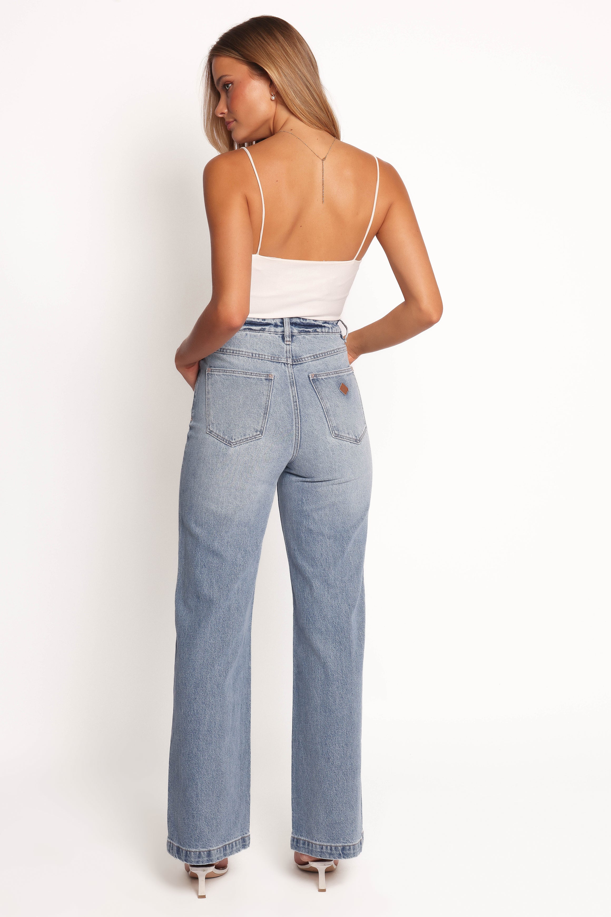 Abrand 94 High Wide Jeans - Liv-Charming Rule