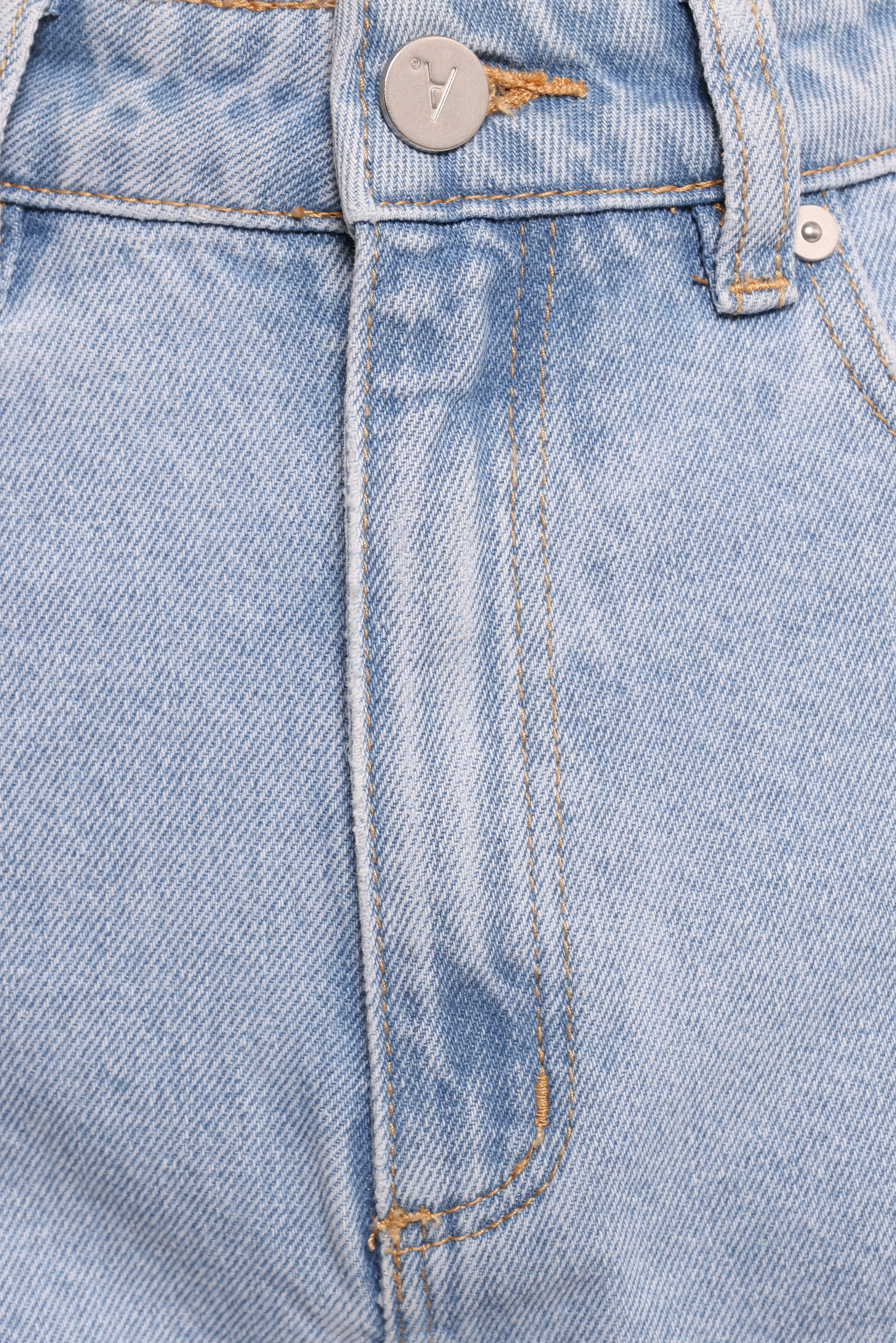 Abrand High Relaxed Short - Kendall-Charming Rule