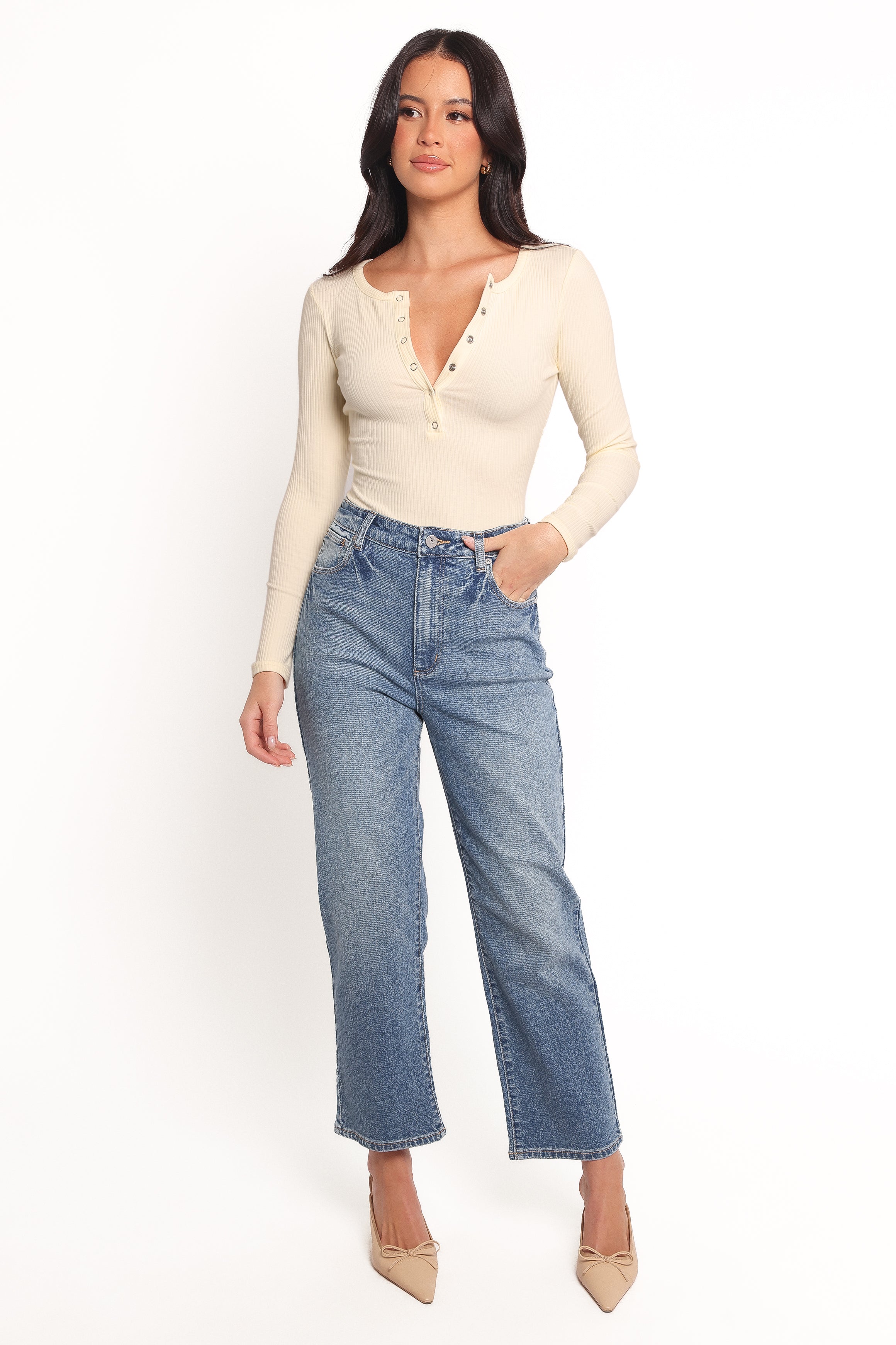 Abrand Venice Straight Jeans - Amara-Charming Rule